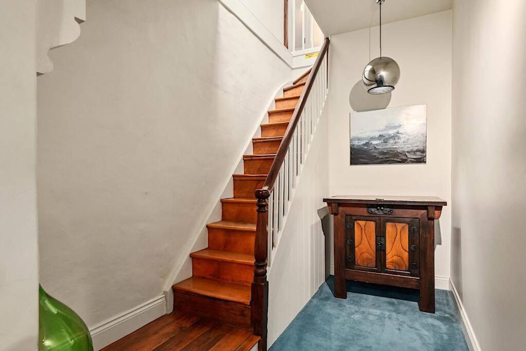 Blackwood Tree Cottage - Heritage Listed Property - Evandale! Exterior foto